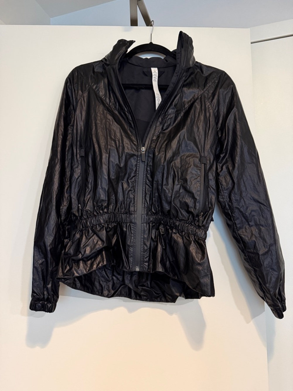Lululemon Women's Black Jacket Size 4